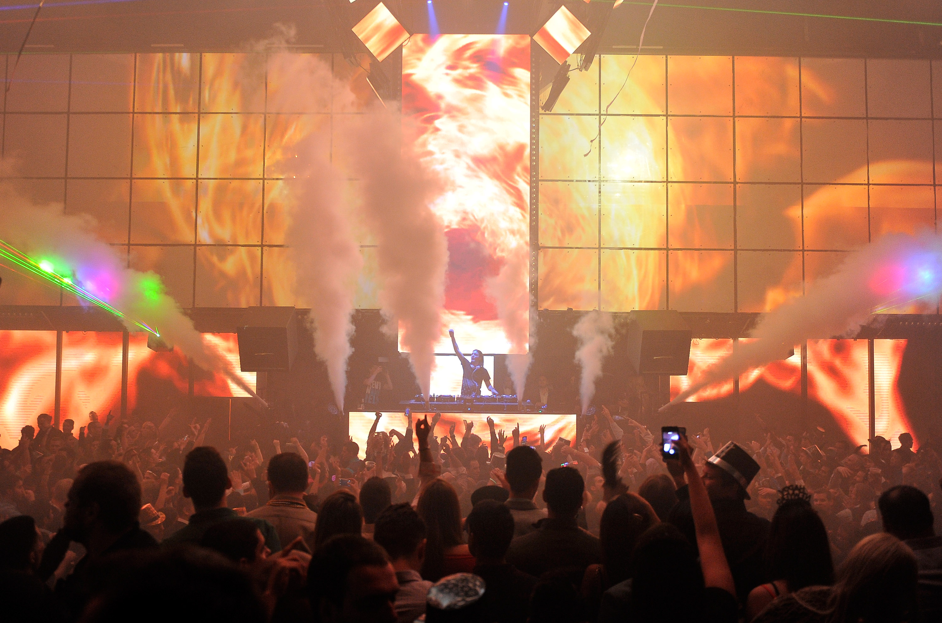 Alesso Rings In The New Year At Light Nightclub Inside Mandalay Bay