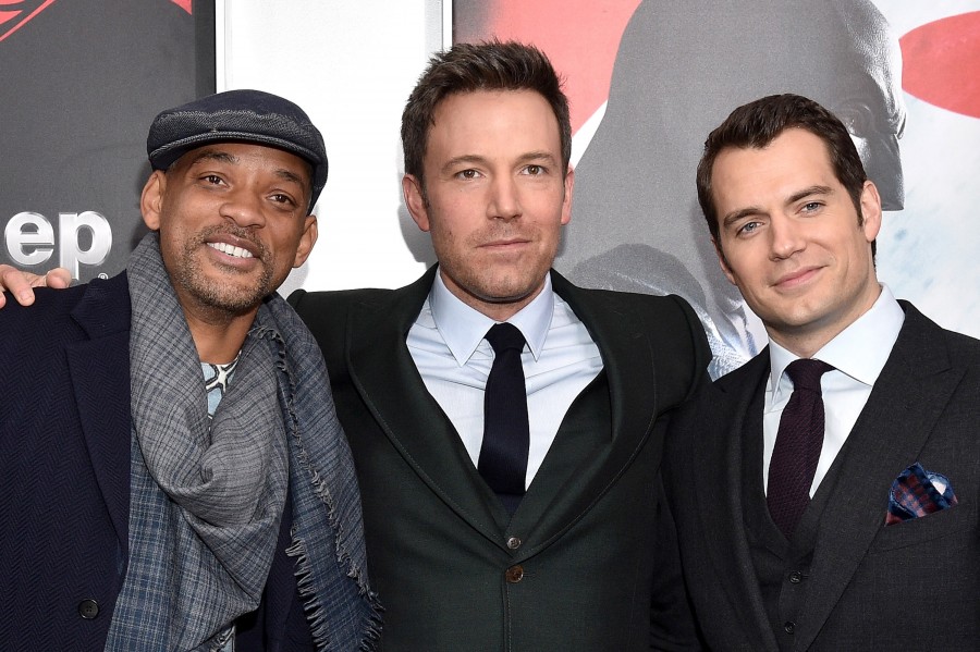 "NEW YORK, NEW YORK - MARCH 20: (L-R) Actors Will Smith, Ben Affleck, and Henry Cavill attend the launch of Bai Superteas at the "Batman v Superman: Dawn of Justice" premiere on March 20, 2016 in New York City. (Photo by Bryan Bedder/Getty Images for Bai Superteas)"